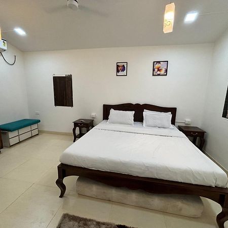 Ll Golden Leaf Ll 3Bhk Ll Ac Ll Villa Lonavala Dış mekan fotoğraf